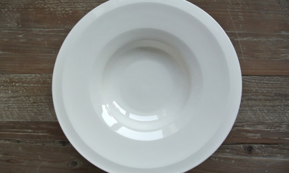 Bord rond Detie creme porselein
